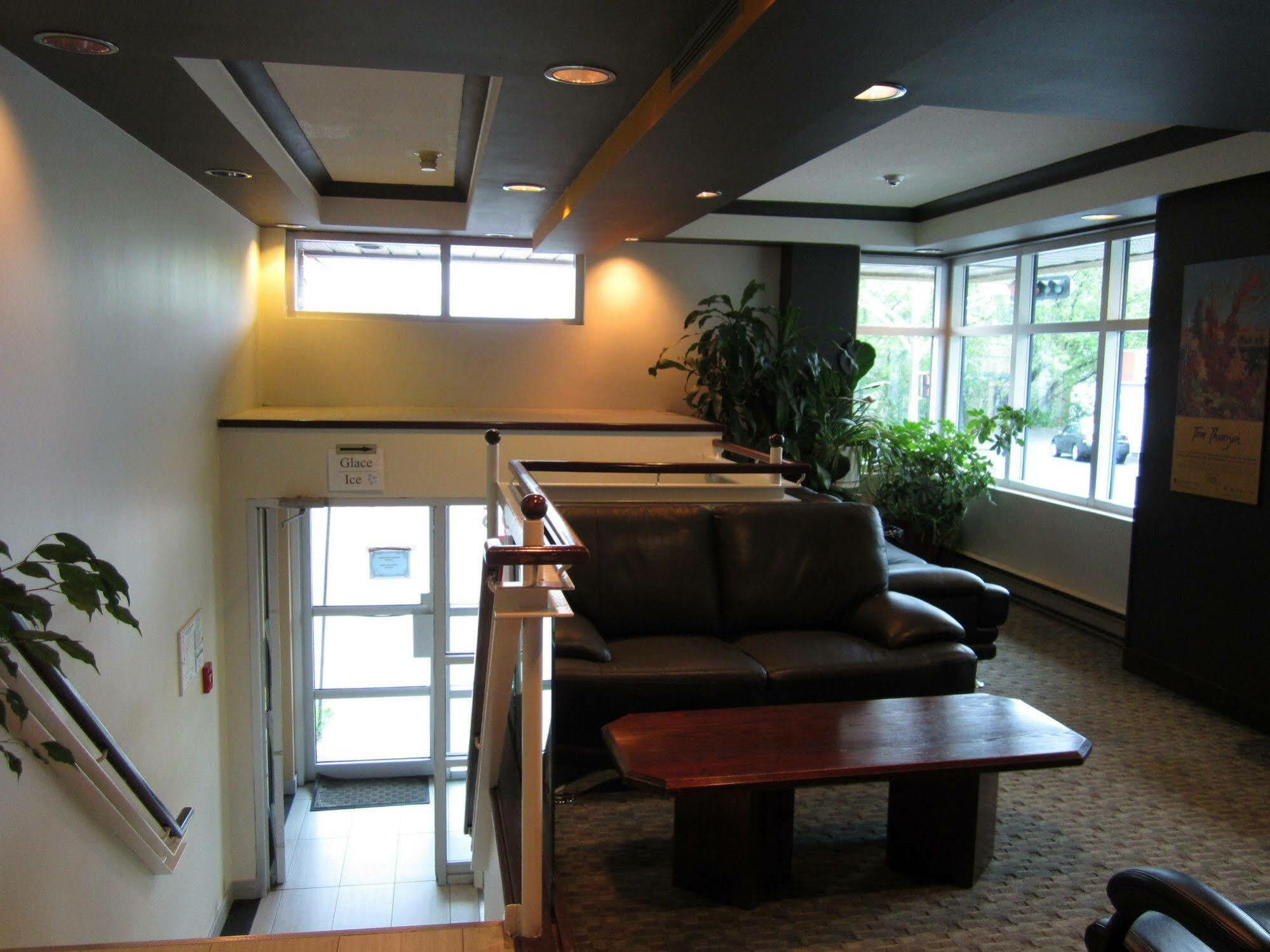 Auberge De La Gare Gatineau Luaran gambar